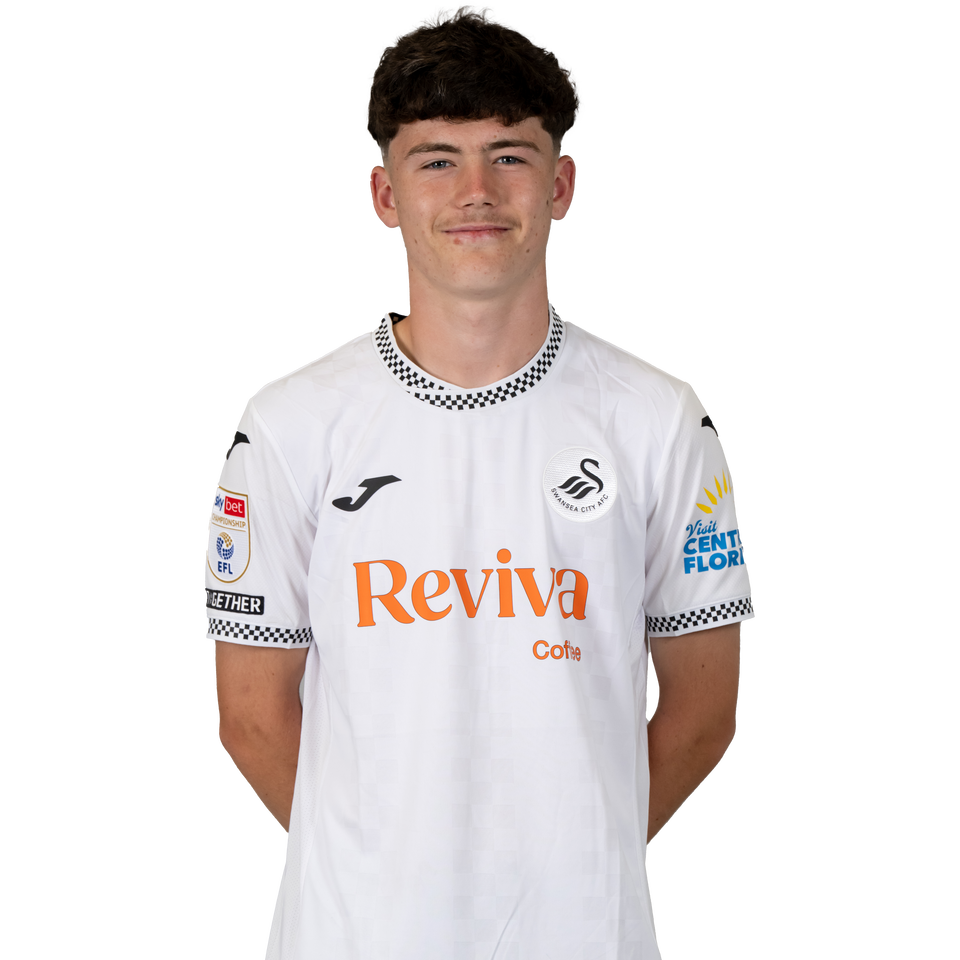 ALFIE JONES HEADSHOT